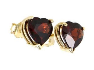 beautiful-14k-solid-yellow-gold-heart-shape-garnet-ear-studs