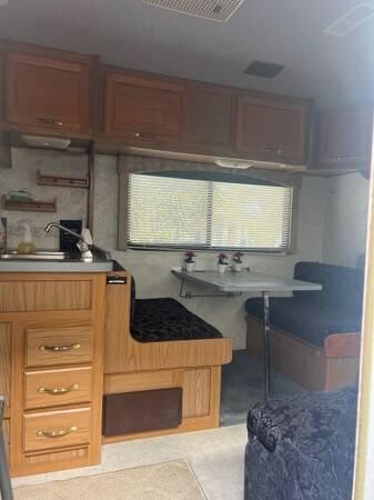 2001-tioga-29-foot-big-14