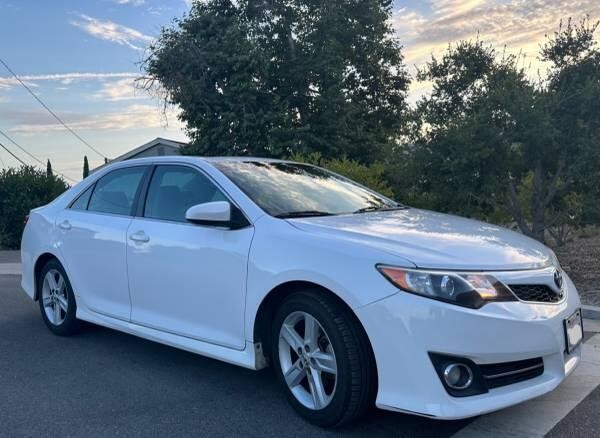 beautiful-2012-toyota-camry-big-4