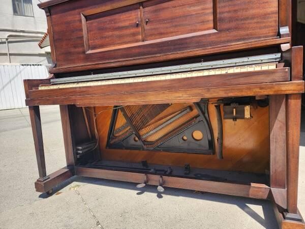 1925-wurlitzer-upright-player-piano-refinished-big-12