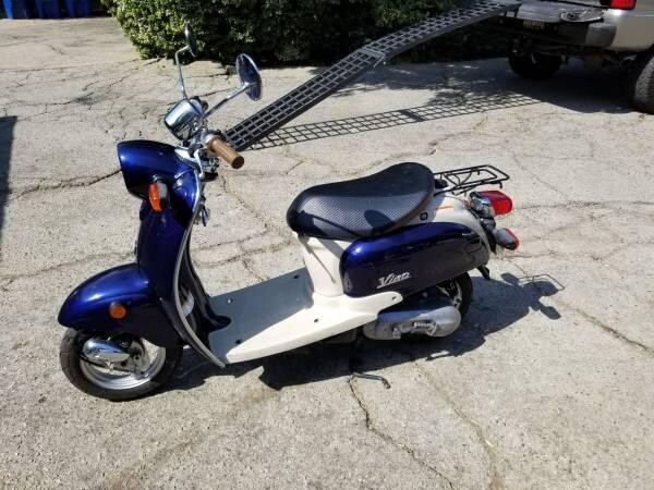 2002-yamaha-vino-50-scooter-low-miles-super-clean-45-mph-90mpg-big-8