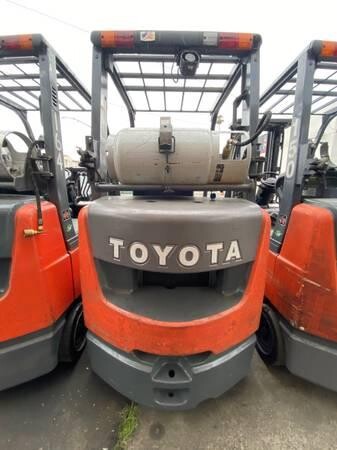 2012-toyota-forklift-8fgcu25-trucker-mast-max-height-80-big-2
