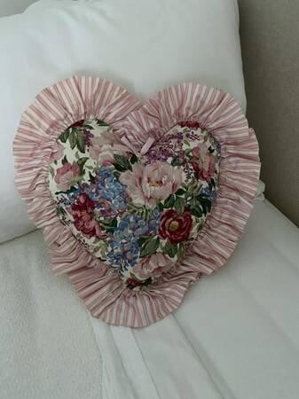 baby-bedding-curtains-amp-accessories-big-1