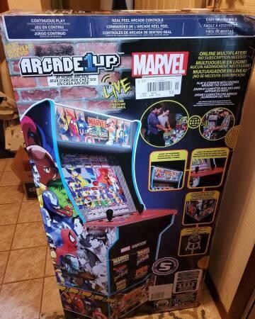 arcade1up-marvel-vs-capcom-clash-of-super-heroes-arcade-game-big-0