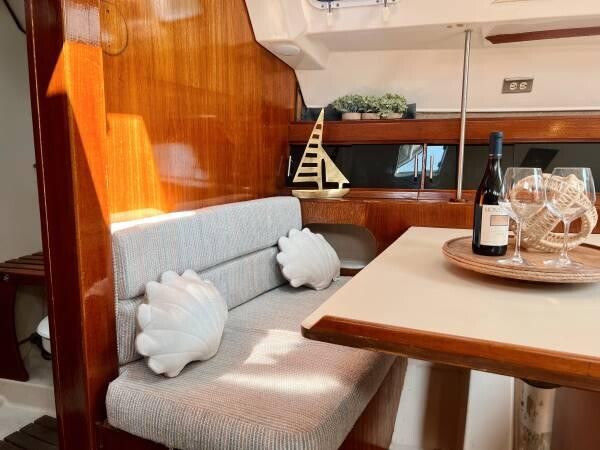 1983-hunter-34-sailboat-share-in-partnership-big-9