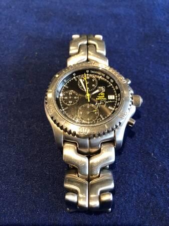 tag-heuer-limited-edition-senna-chrono-big-17