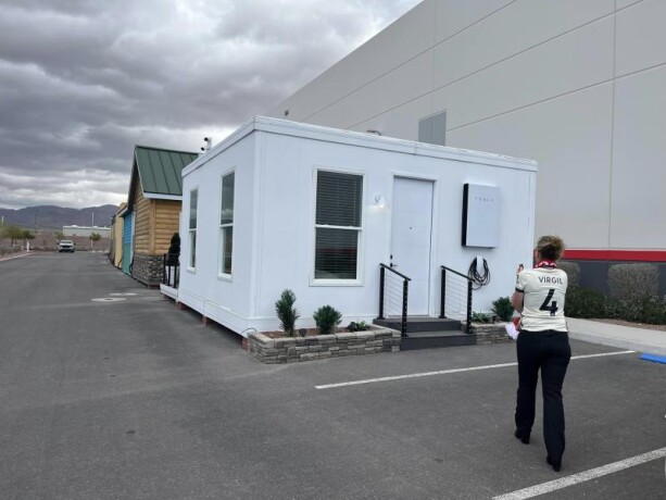 1-bedroom-1-bath-home-for-sale-big-4