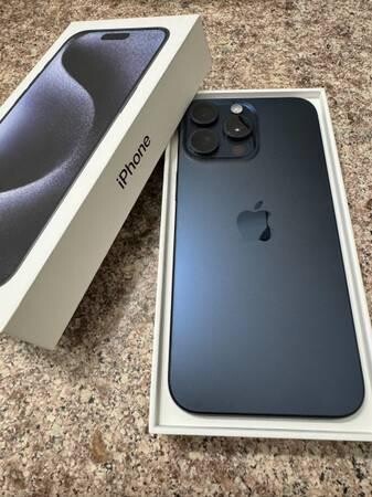 like-new-iphone-15-pro-max-256gb-factory-unlocked-blue-titanium-big-3