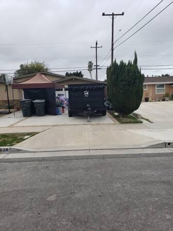 dumpster-rental-big-2