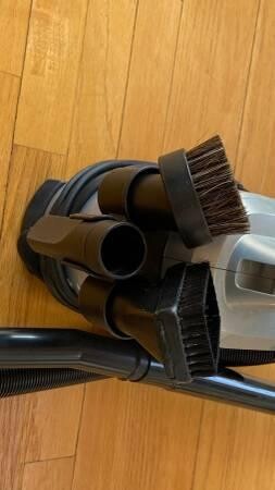 vacuum-hoover-platinum-uh30010com-bagged-upright-vacuum-big-1